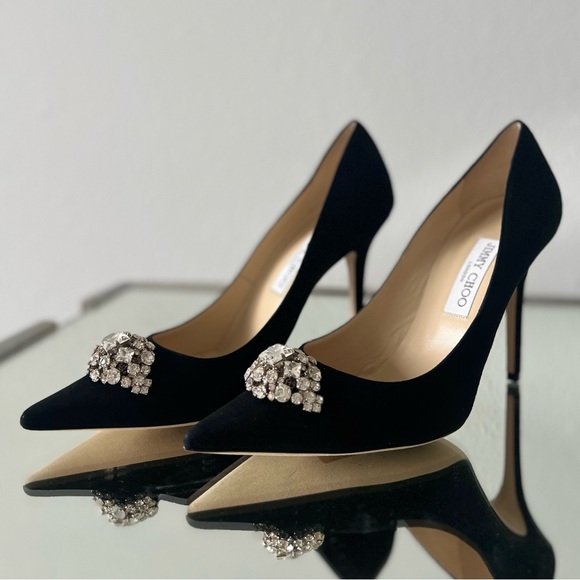 Jimmy Choo black suede pumps with crystal embellished brooch 40 $895 - Picture 2 of 7